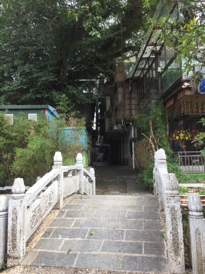 ホテル 老门客栈 陽朔 エクステリア 写真
